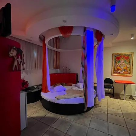 Heru'S Motel Pocos de Caldas Exterior photo